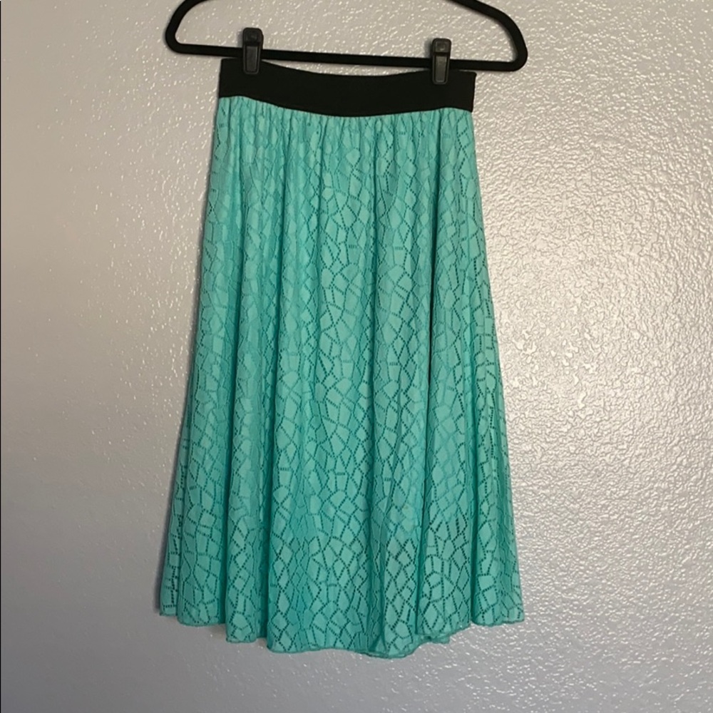 Lularoe Lola midi skirt in mint XS